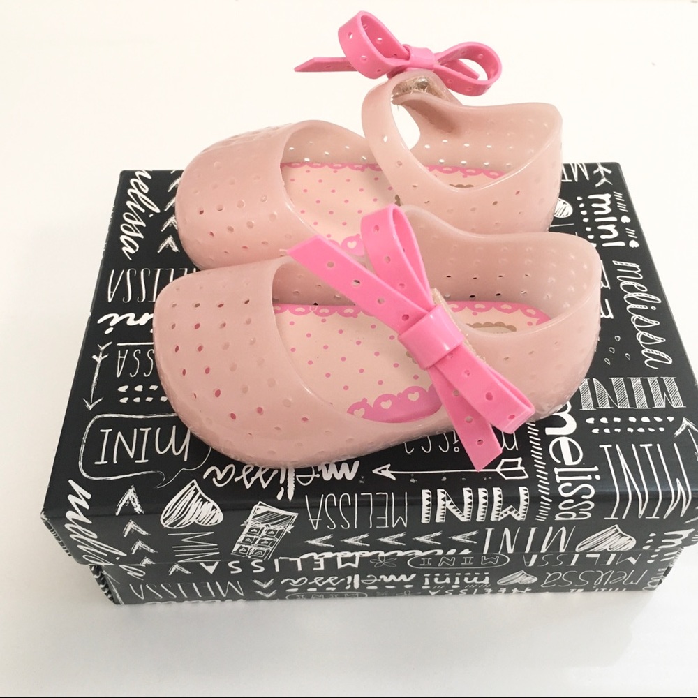 Mini Melissa Furadinha X Mary Jane Flatđź’• - Picture 4 of 6